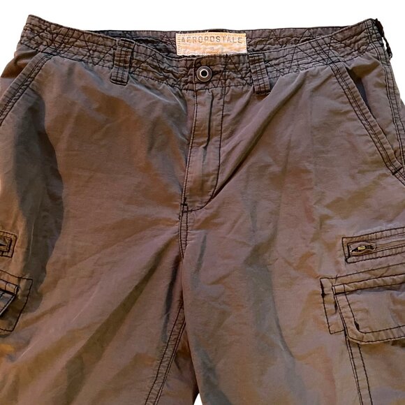Aeropostale Mens Cargo Shorts Size 36 Gray Multiple Pockets Zip Durable Casual - Picture 2 of 10